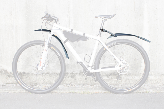 Tagaporilaud SKS X-Blade 26″-27,5″, must-hall