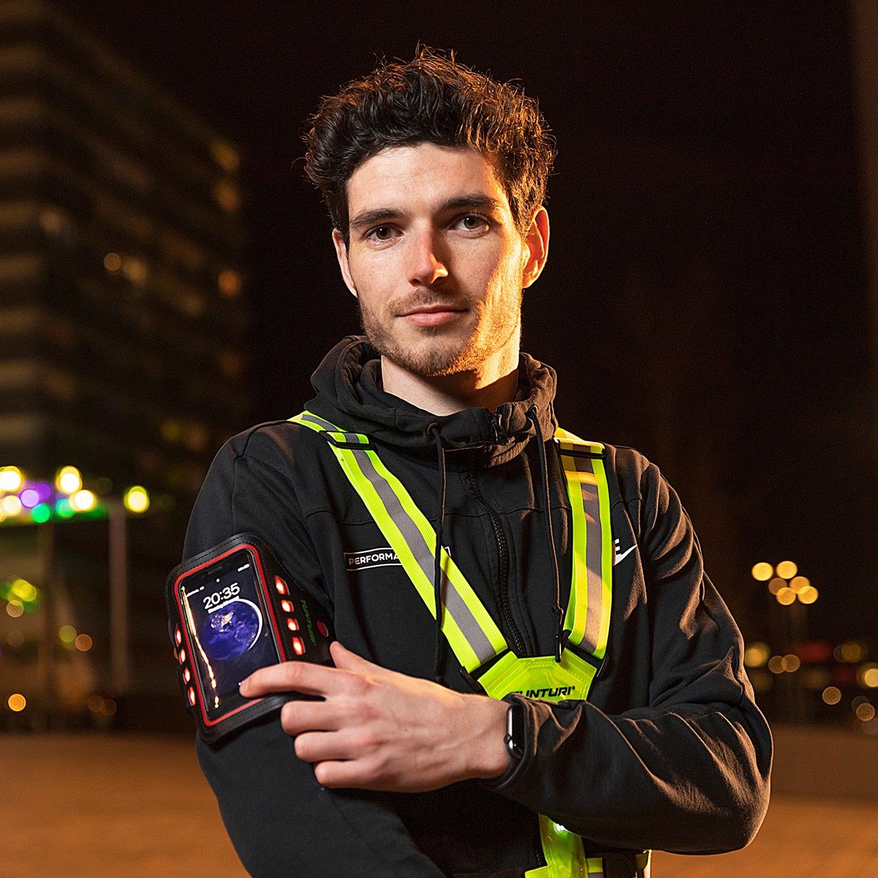 Telefonihoidja käe ümber TUNTURI LED Telephone Sport Armband, kollane