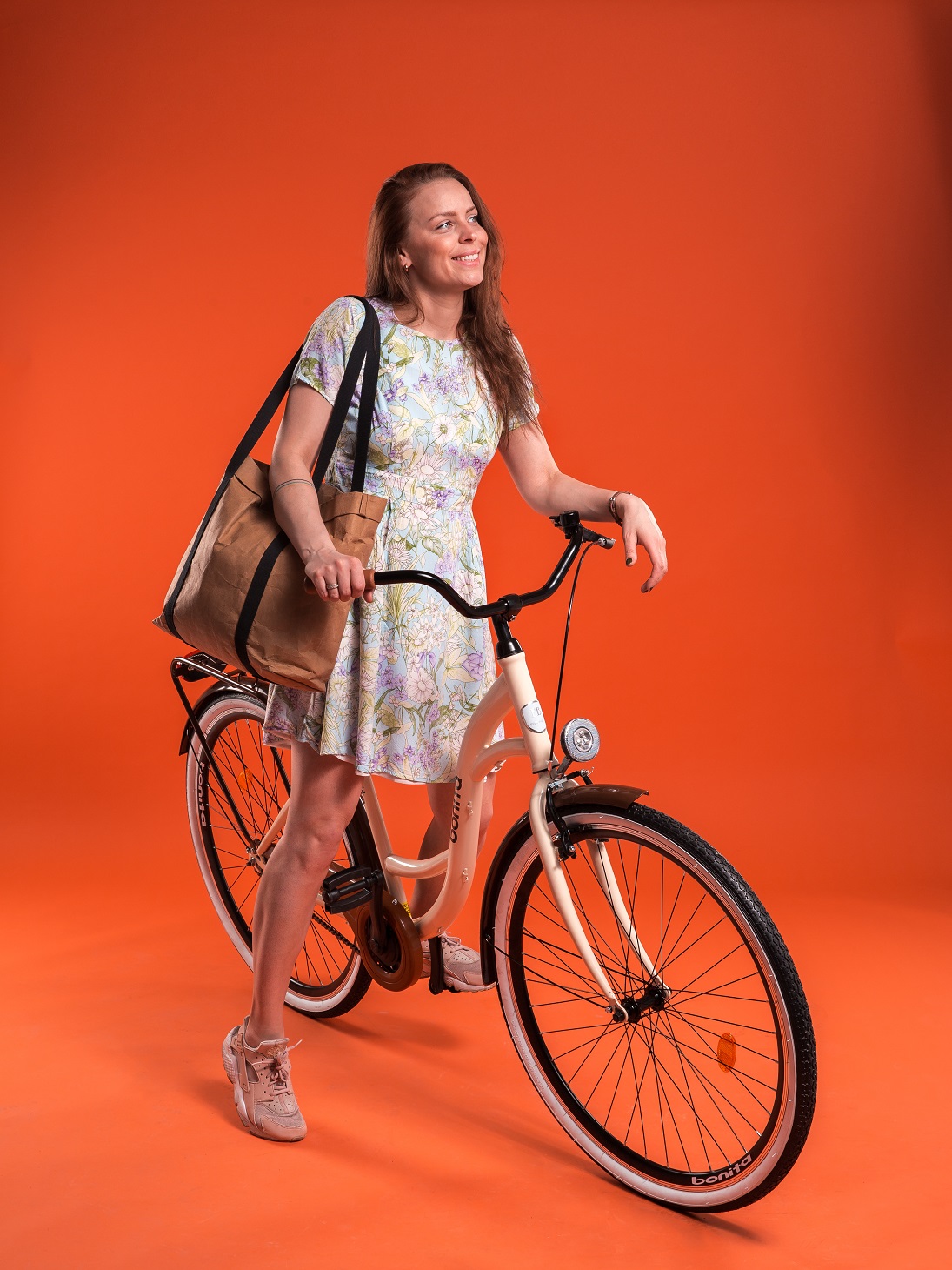 Naiste jalgratas Burghardt Bonita, 28-tolline, 3 käiku