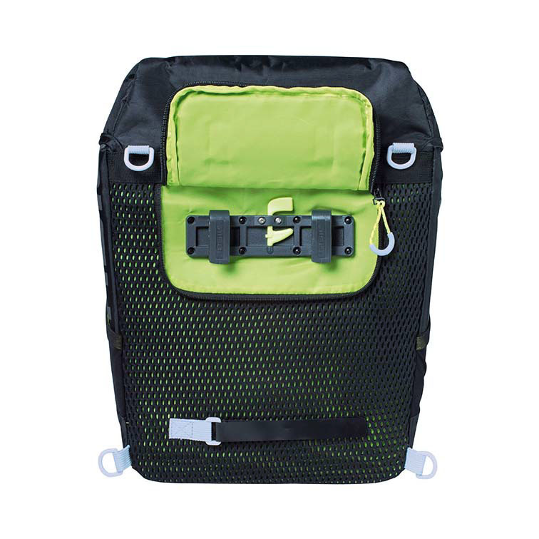 Jalgrattale kinnitatav seljakott Basil Miles, 17 l