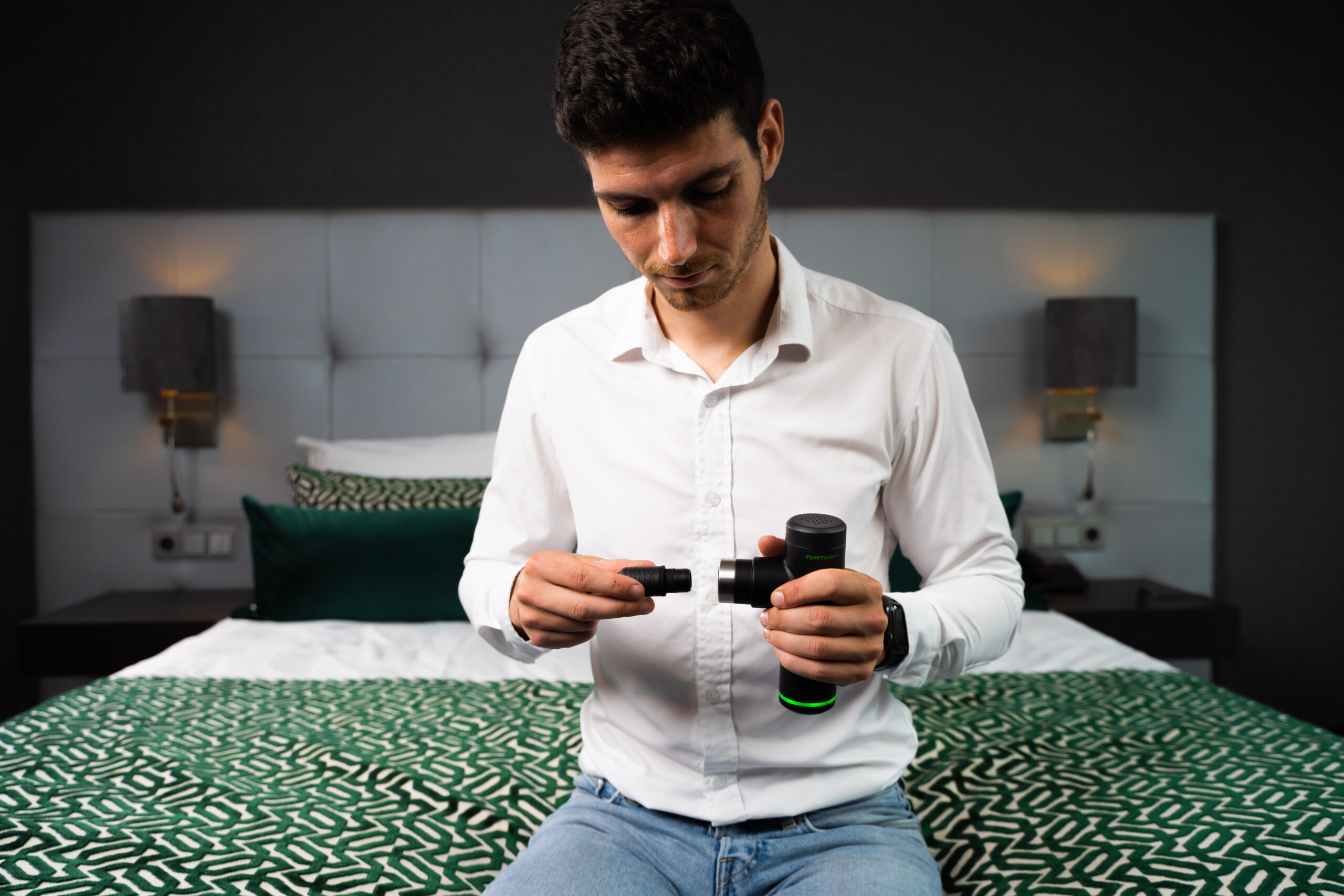 Massaažipüstol Tunturi MG30 Massage Gun Mini