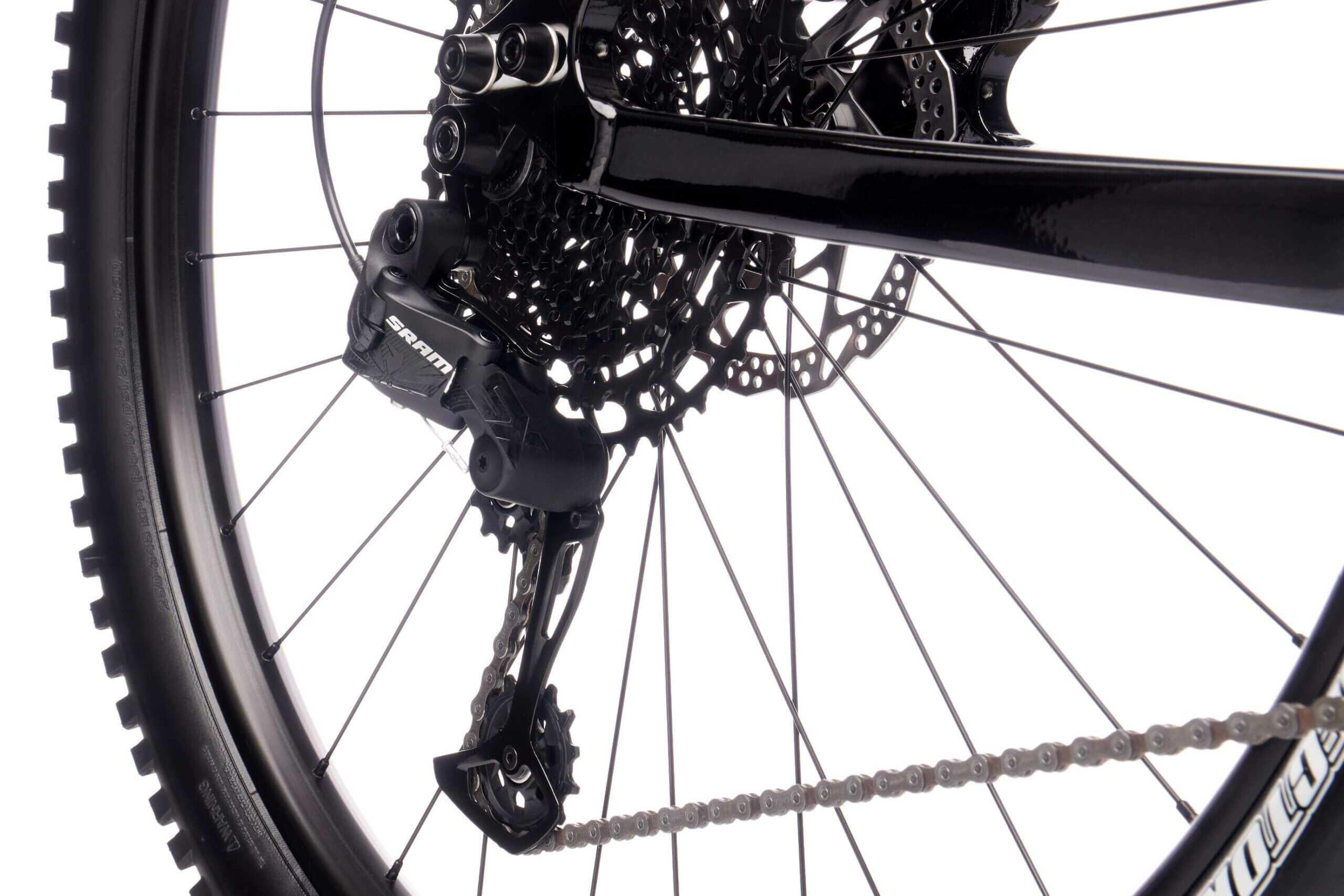 29-tolline maastikuratas Kona Honzo DL, must (M)