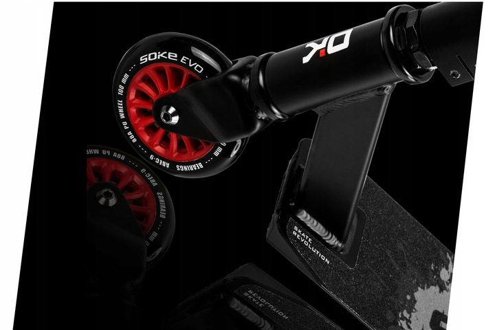 Trikitõukeratas SOKE EVO, must-punane