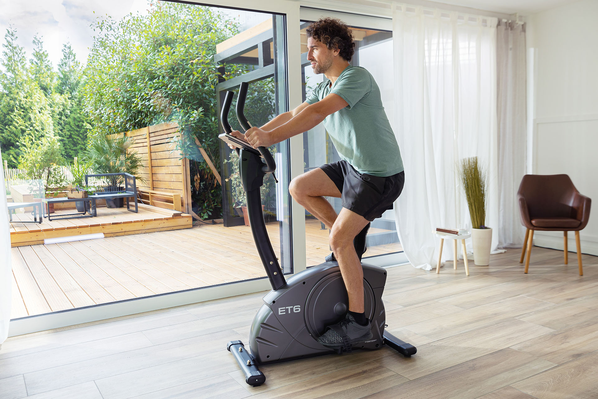 Veloergomeeter CHRISTOPEIT ET 6, must