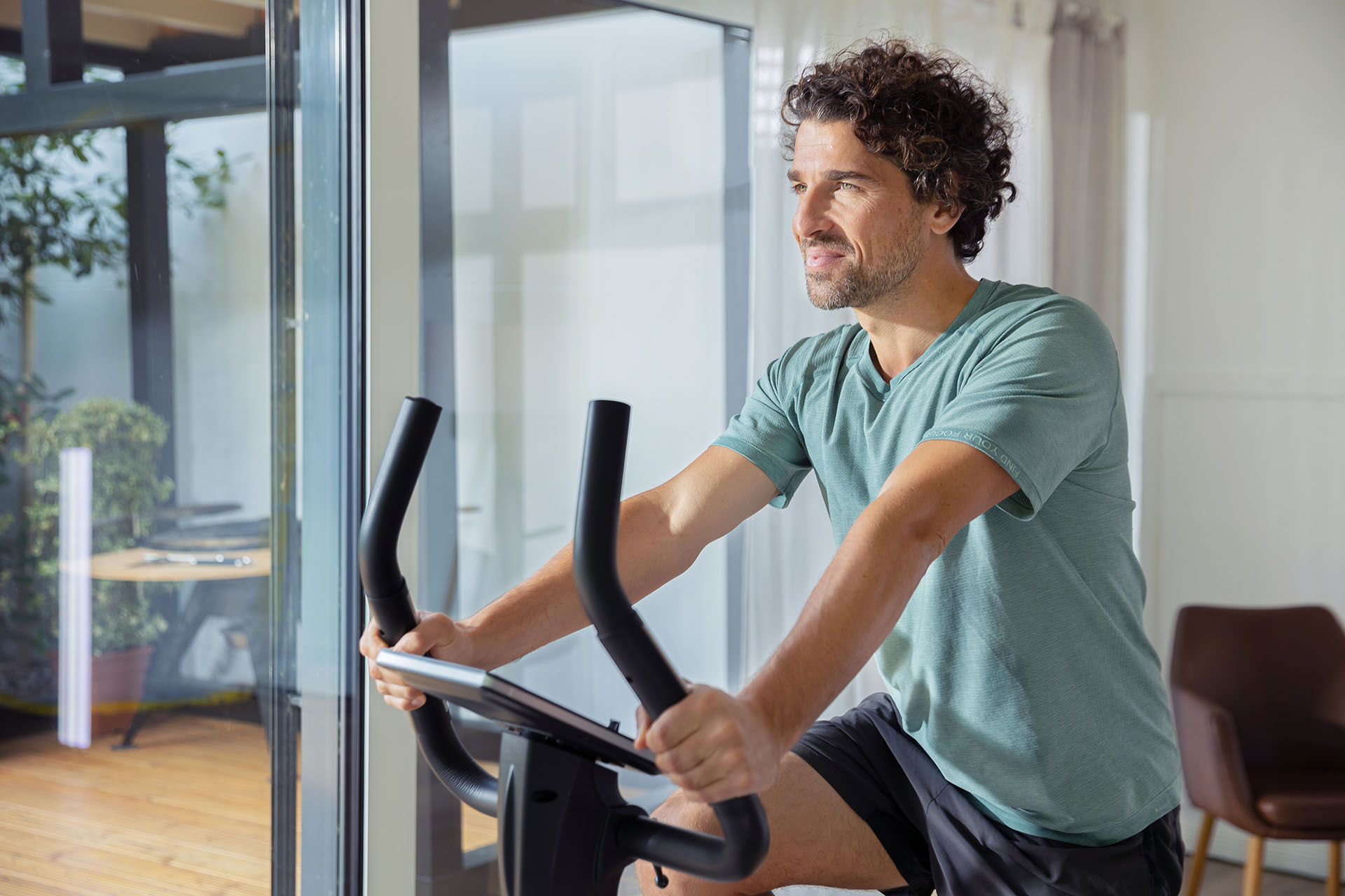 Veloergomeeter CHRISTOPEIT ET 6, must