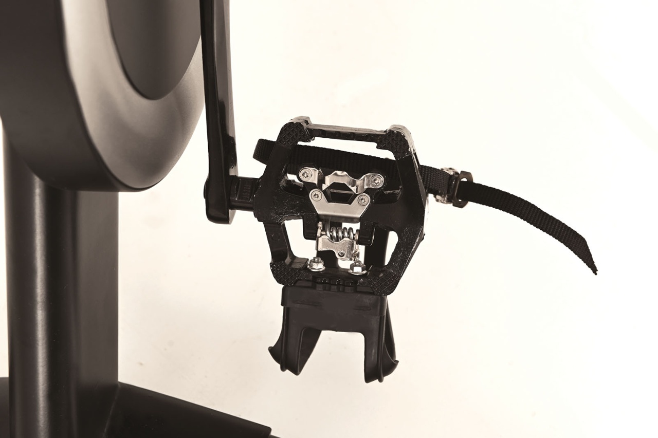 Spinningratas TOORX SRX-EVOLVE