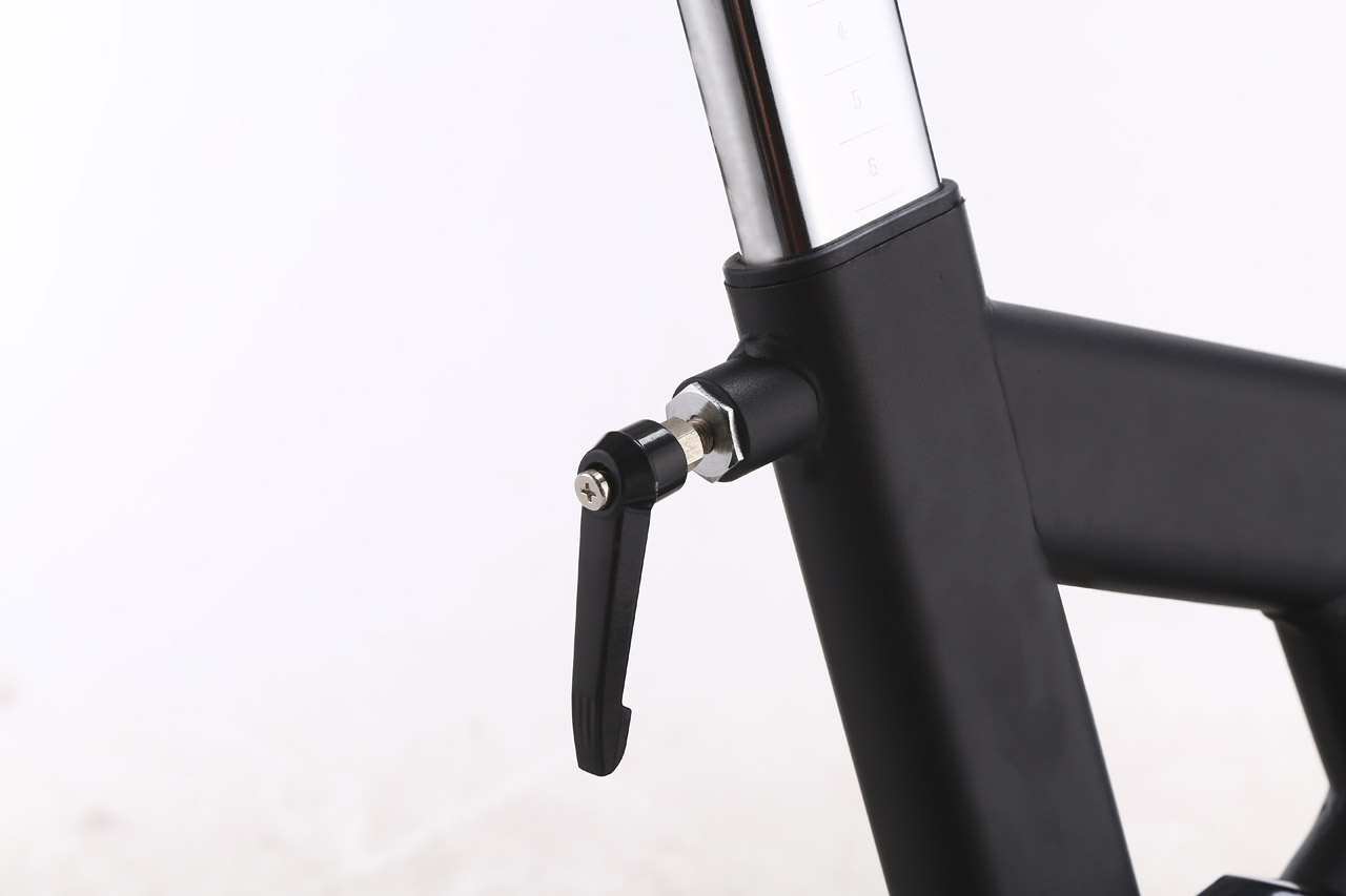 Spinningratas TOORX SRX-80 EVO