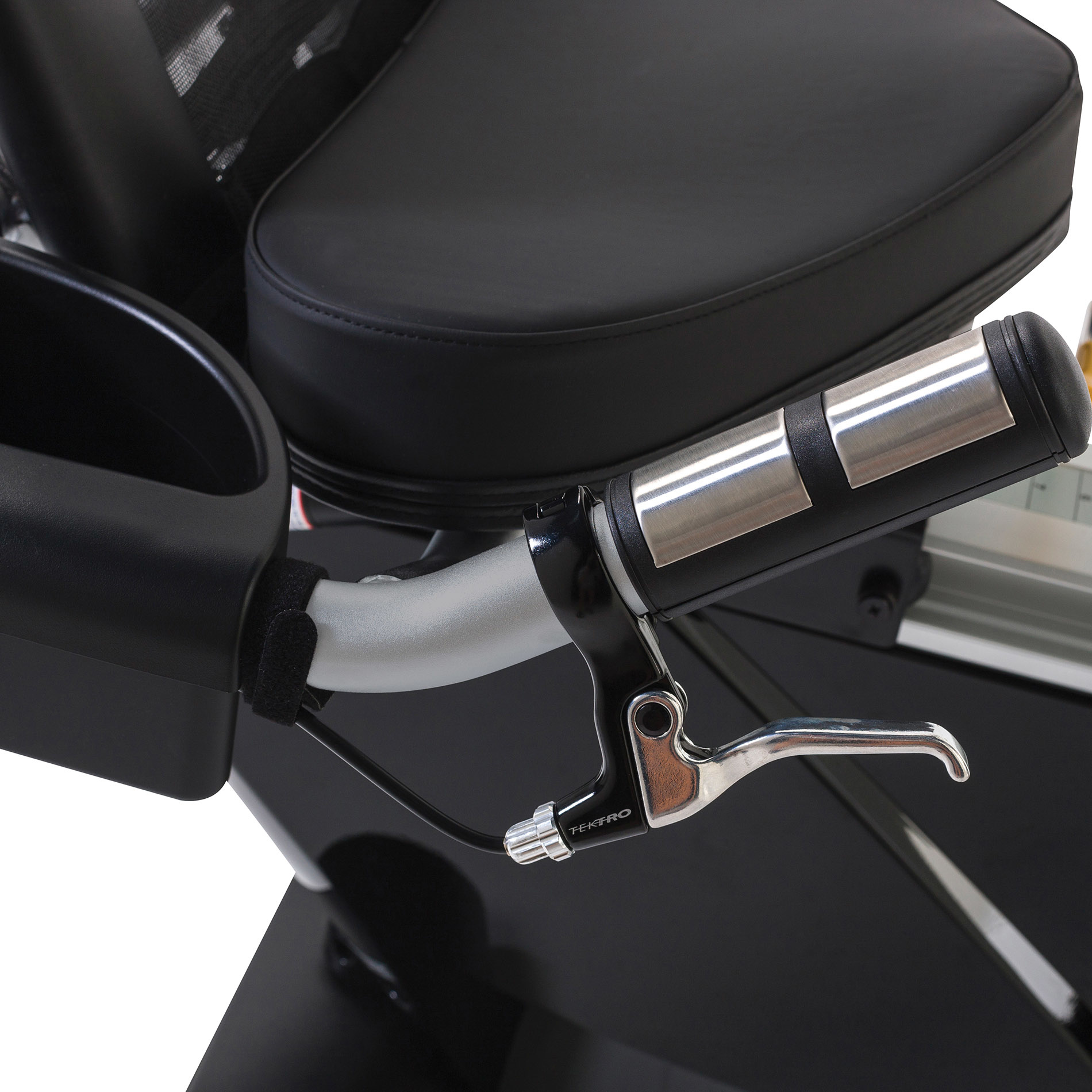 Velotrenažöör TUNTURI Platinum Recumbent Bike PRO